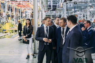 Специалисты ПАО «Россети» посетили УАЗ и обсудили вопросы сотрудничества